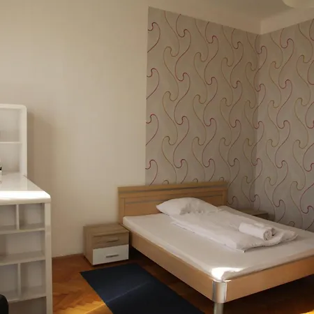 Center Apartamento *